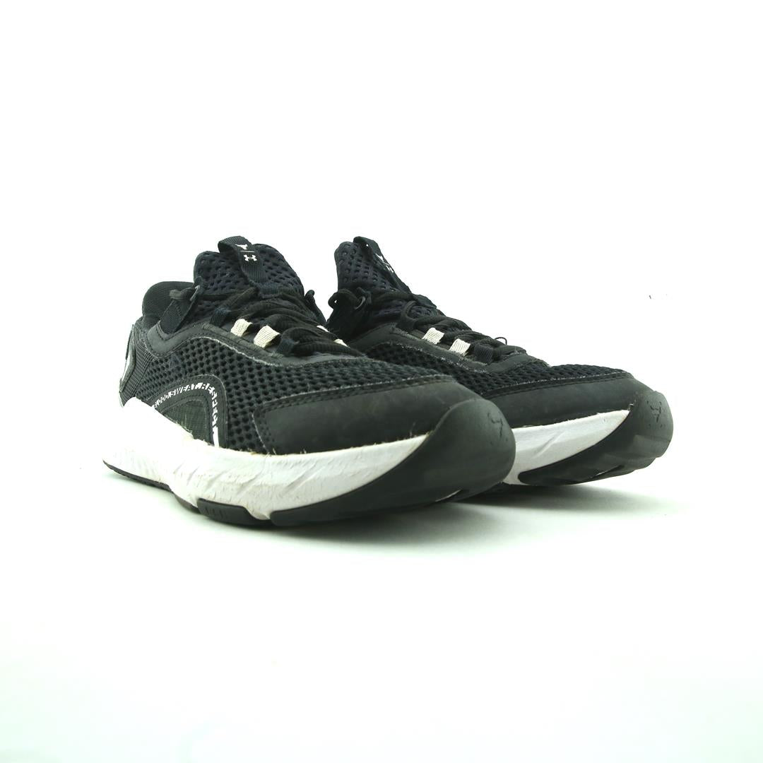 UNDER ARMOUR  PROJECT ROCK BSR 3