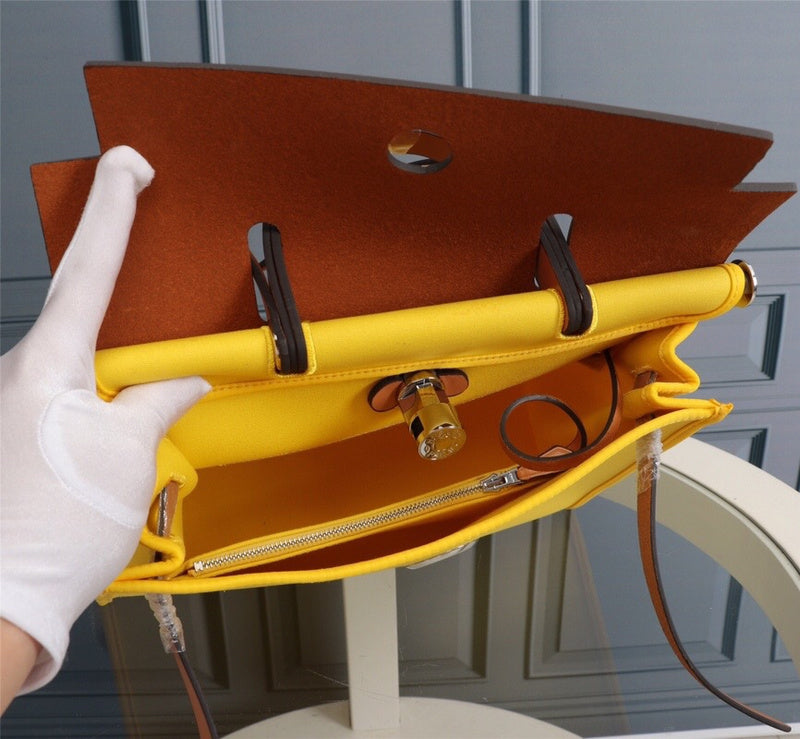 LO - HMS Luxury Bags - 522
