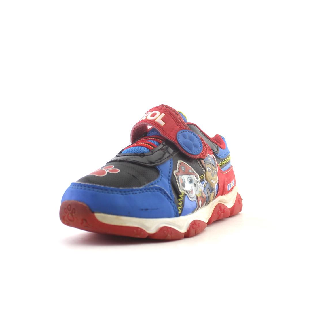 PAW PATROL .