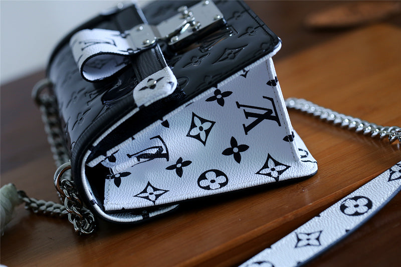 Amelia - LOV Lady Bags - 1846