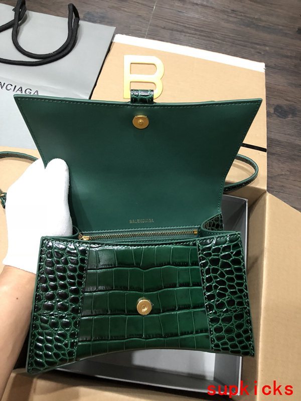 Amelia- BG Hourglass Bags - 100