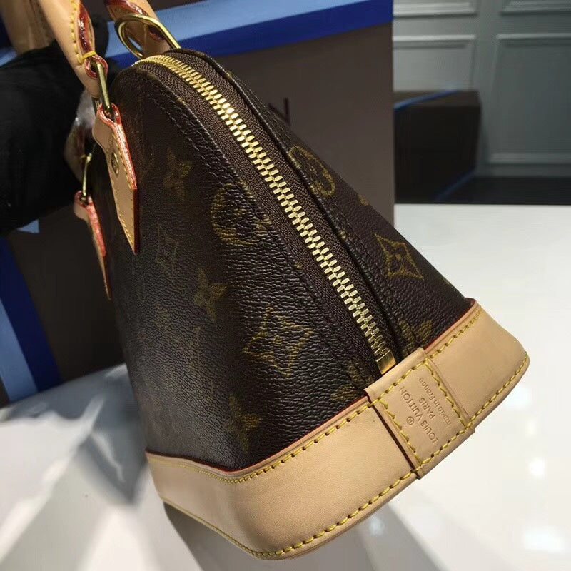 Fan Fashion Lu-Vi bags - 17904