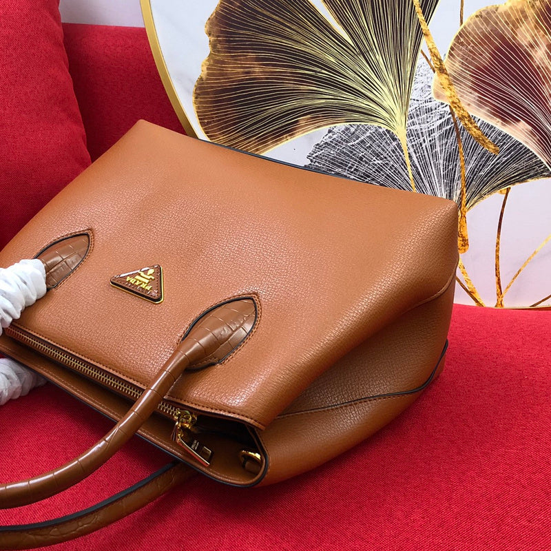 Barnes-Bags - Prada Bags - 954