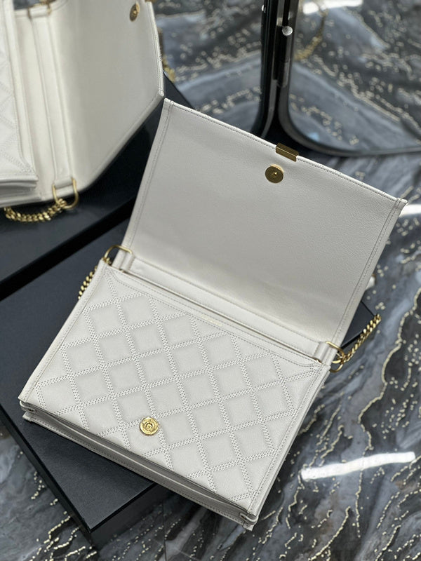 Amelia - YSL Bag - 2460