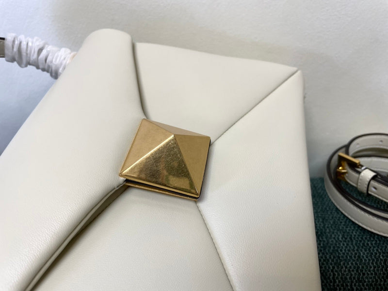 Amelia's Bag Gallery - VEL Bags - 720