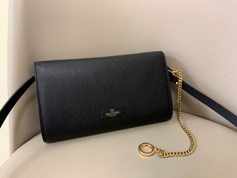 VAL LUXURY BAGS - FOR FASHION LOVERS  AFFORDABLE LUXURY BAGS- 049