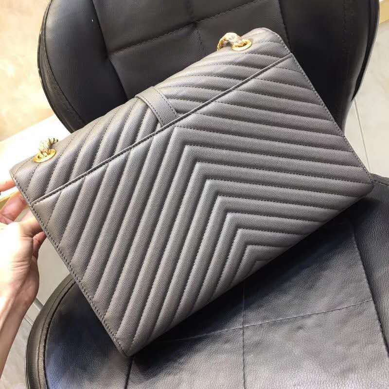 Amelia - YSL Bag - 2771