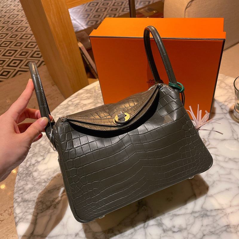 Amelia - HMS Bags - 1608