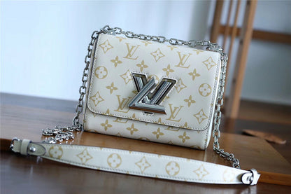 Amelia - LOV Lady Bags - 2051