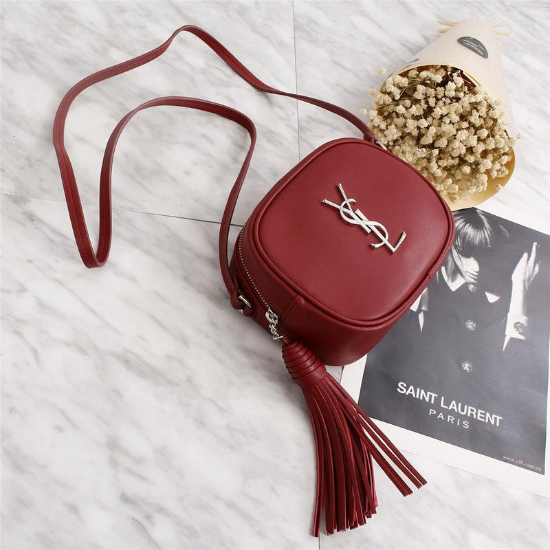 Amelia - YSL Bag - 2557