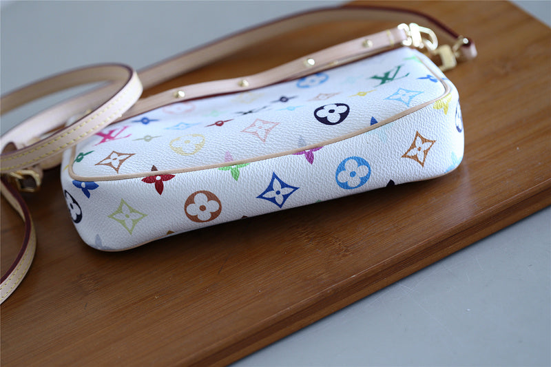Fan Fashion Lu-Vi bags - 9055