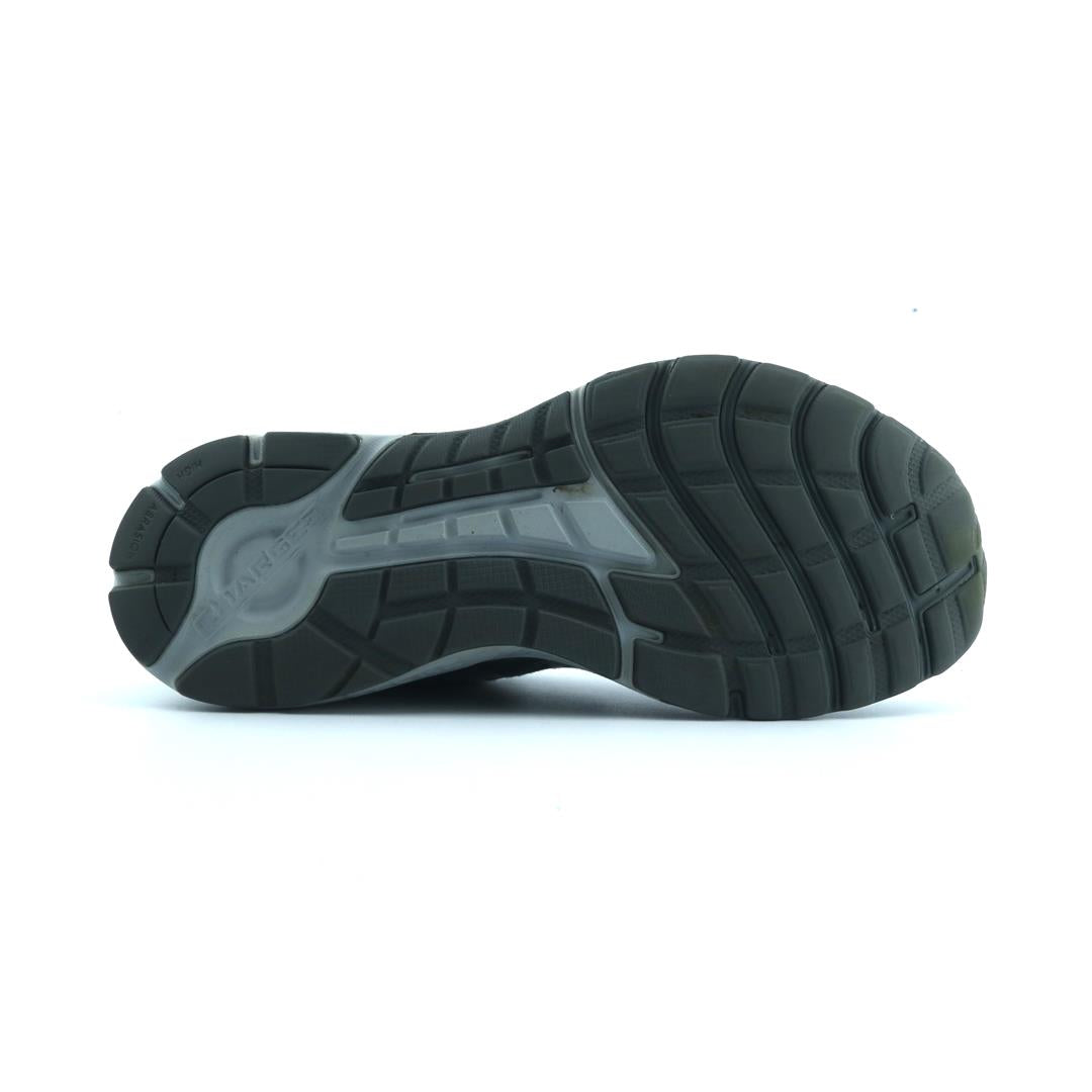 UNDER ARMOUR CHARGED ESCAPE 3