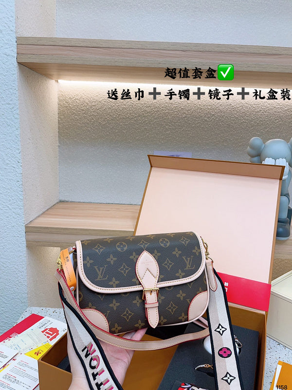 Amelia - LV Bags - 14595