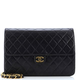 CHANEL   Clutch with Chain Quilted Leather Medium