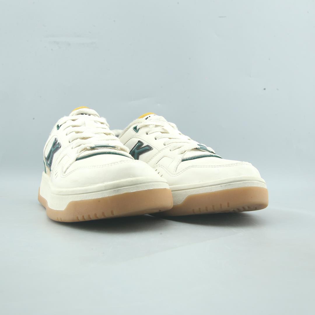 KELME  .
