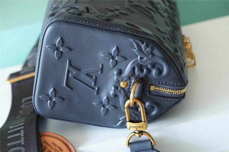 Fan Fashion Lu-Vi bags - 11219