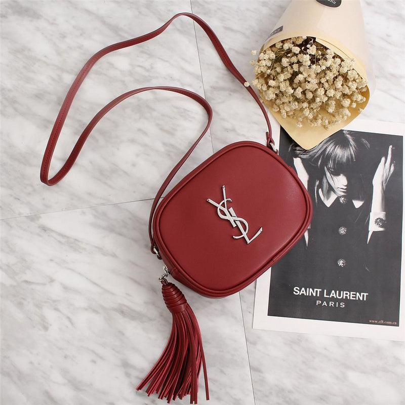 Amelia - YSL Bag - 2557