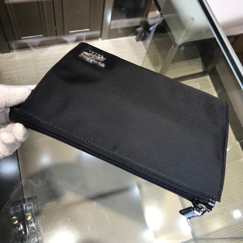 Amelia - PD Wallets - 001