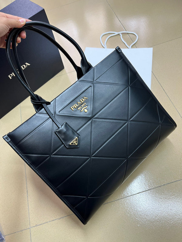 Amelia- PRDA  LUXURY BAGS - 1001