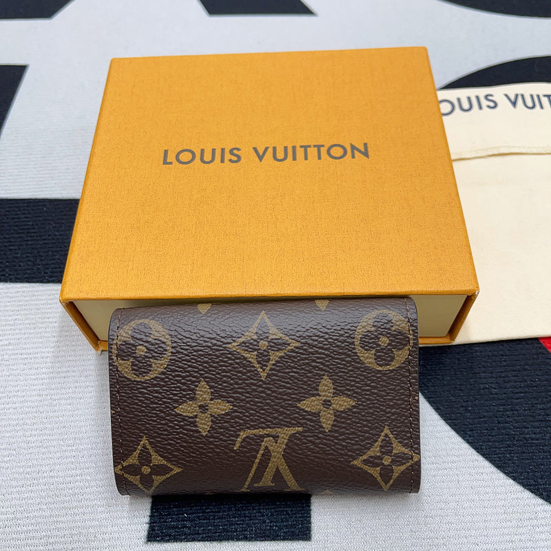 Fan Fashion Lu-Vi bags - 8863