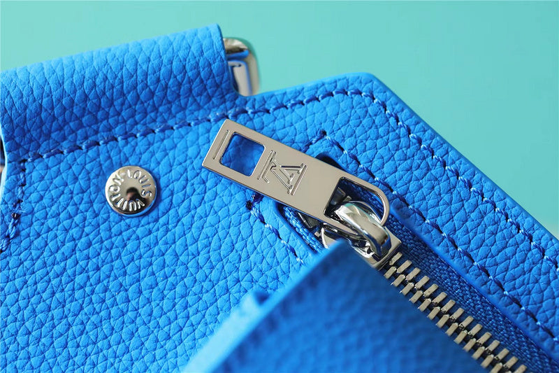 Fan Fashion Lu-Vi bags - 9926