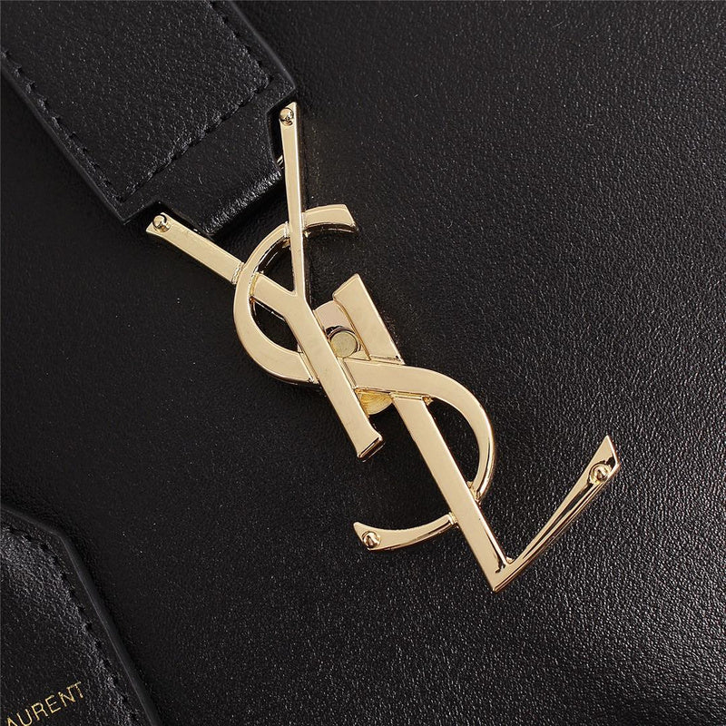 Amelia - YSL Bag - 2549