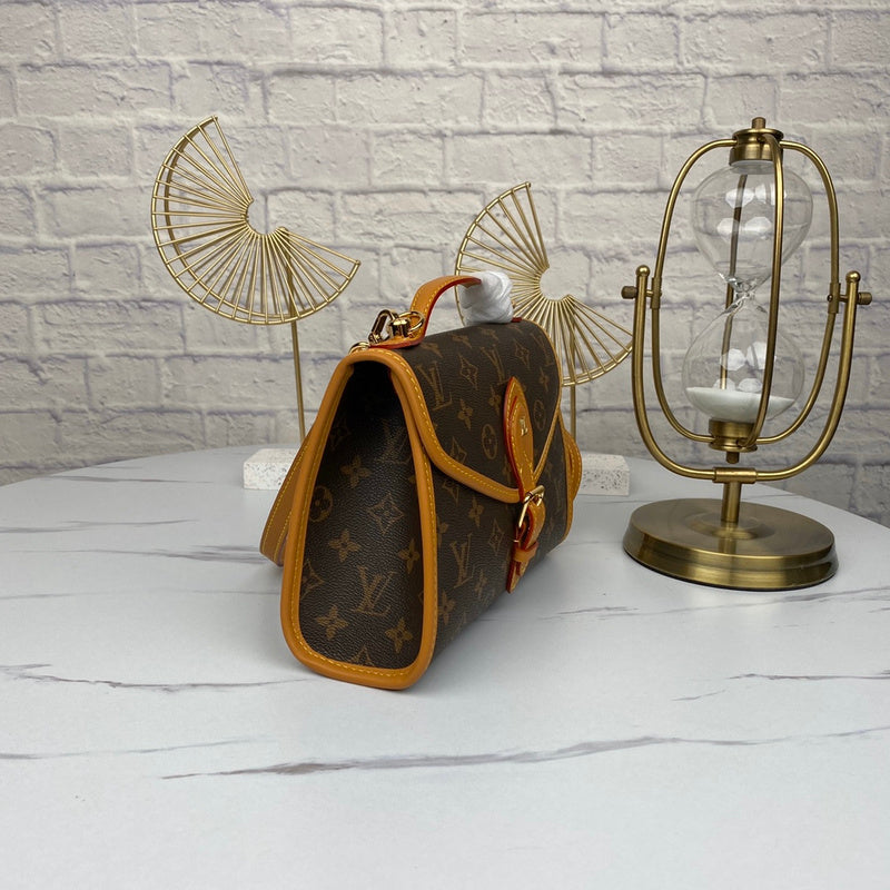 Fan Fashion Lu-Vi bags - 17351