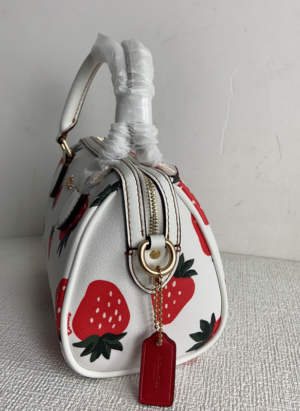 Amelia-i CAH Bags - 215
