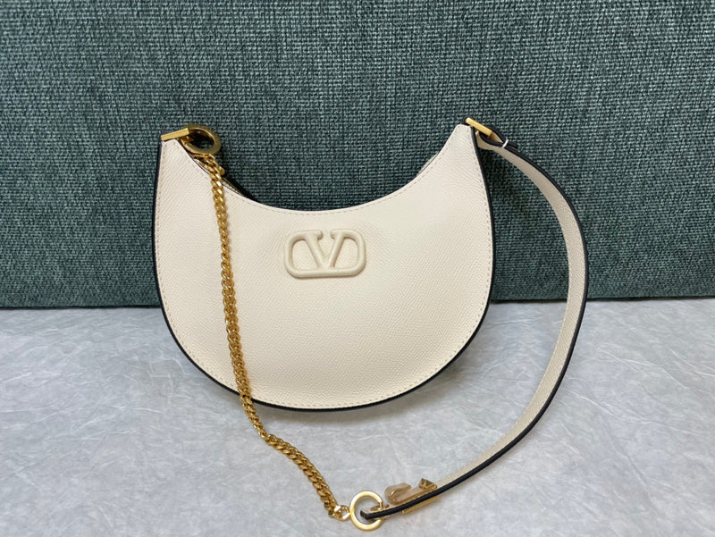 VAL LUXURY BAGS - FOR FASHION LOVERS  AFFORDABLE LUXURY BAGS- 1003