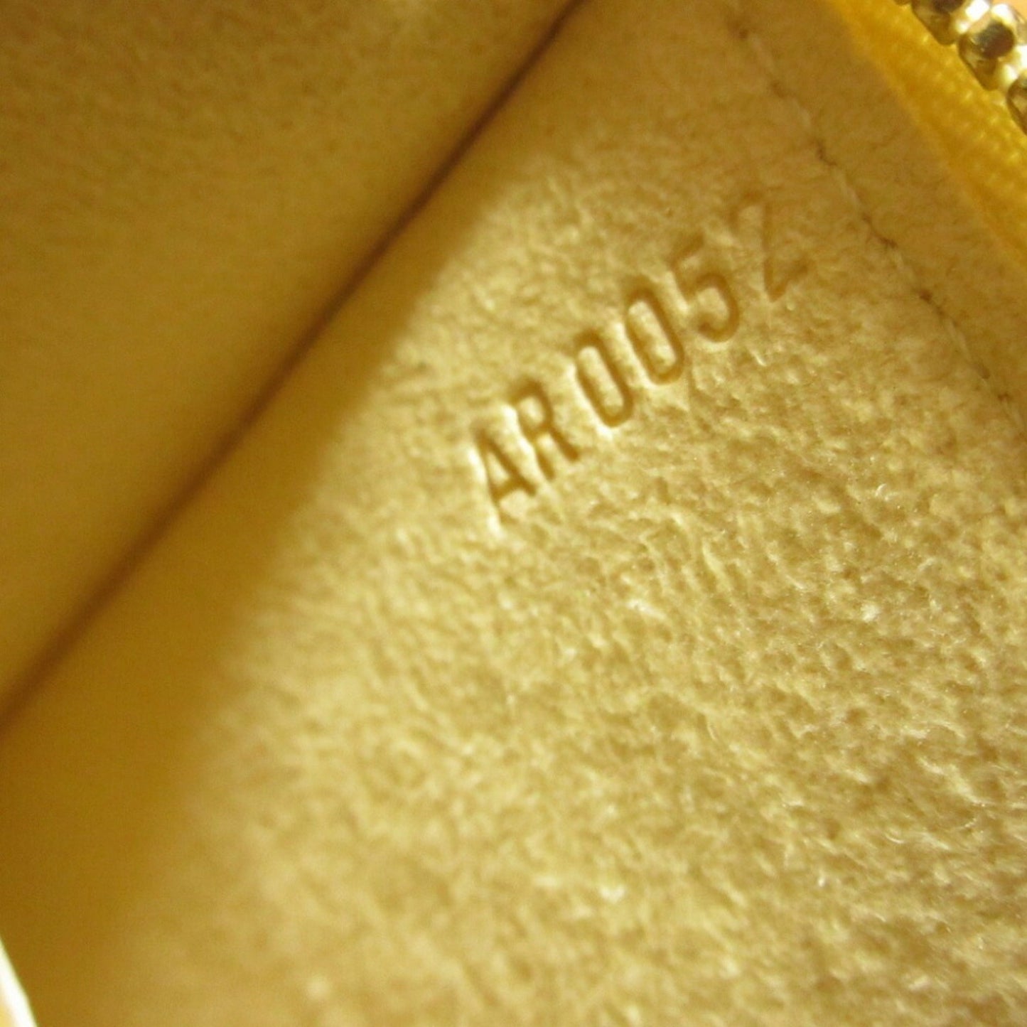 Louis Vuitton Pochette Accessoire  Leather Clutch Bag