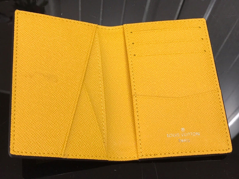 Amelia-LAON - All Wallets - 076