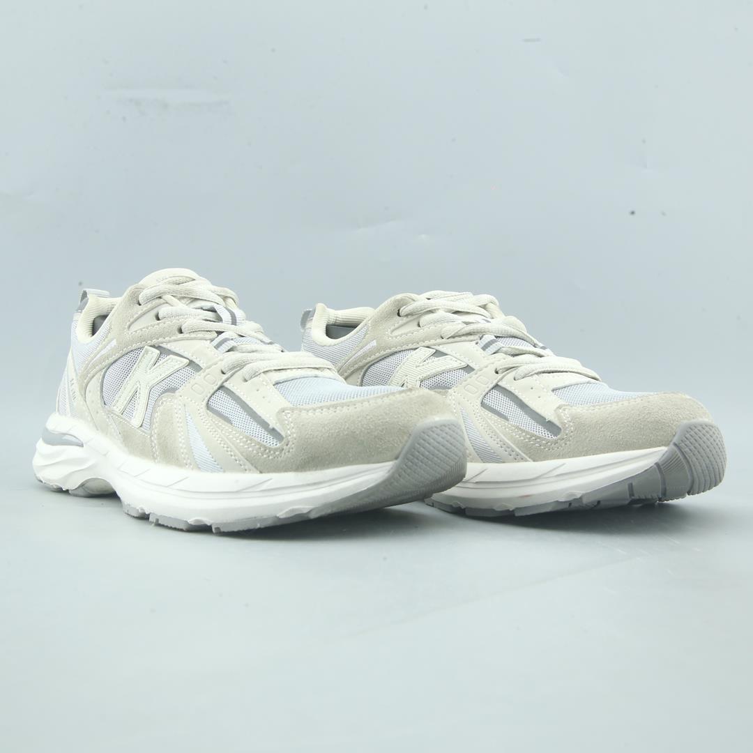 KELME  .