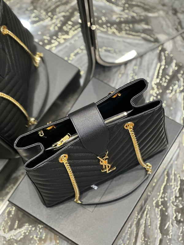 Amelia - YSL Bag - 3993