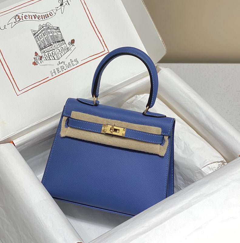 Amelia - HMS Bags - 1727