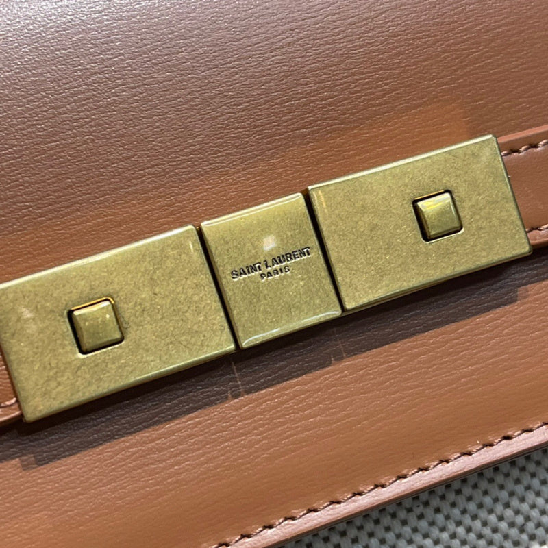 Amelia - YSL Bag - 3639