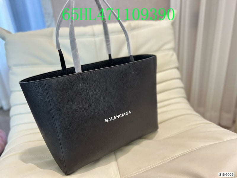 Amelia - BGA Bags - 1994