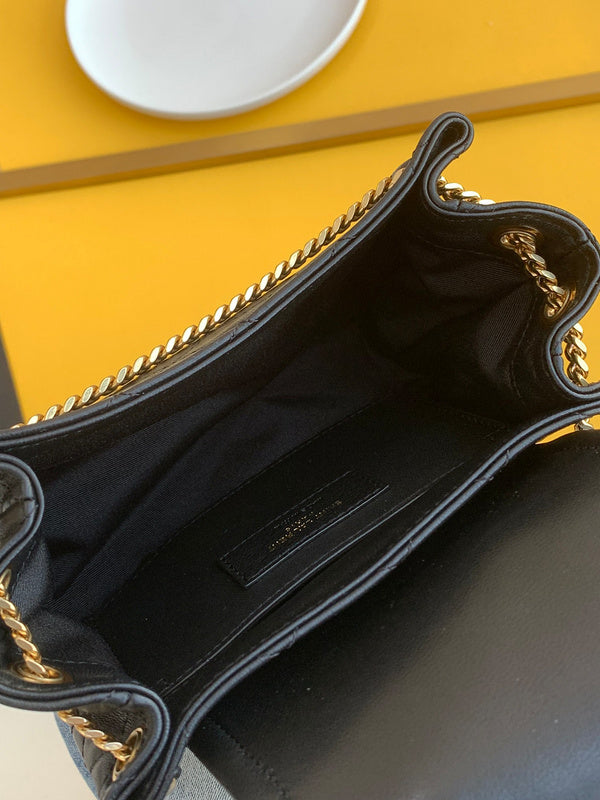 Amelia - YSL Bag - 4176