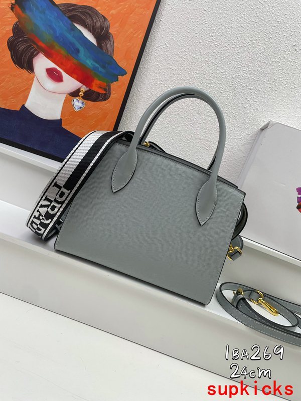 Amelia- Mix Wallets - 410