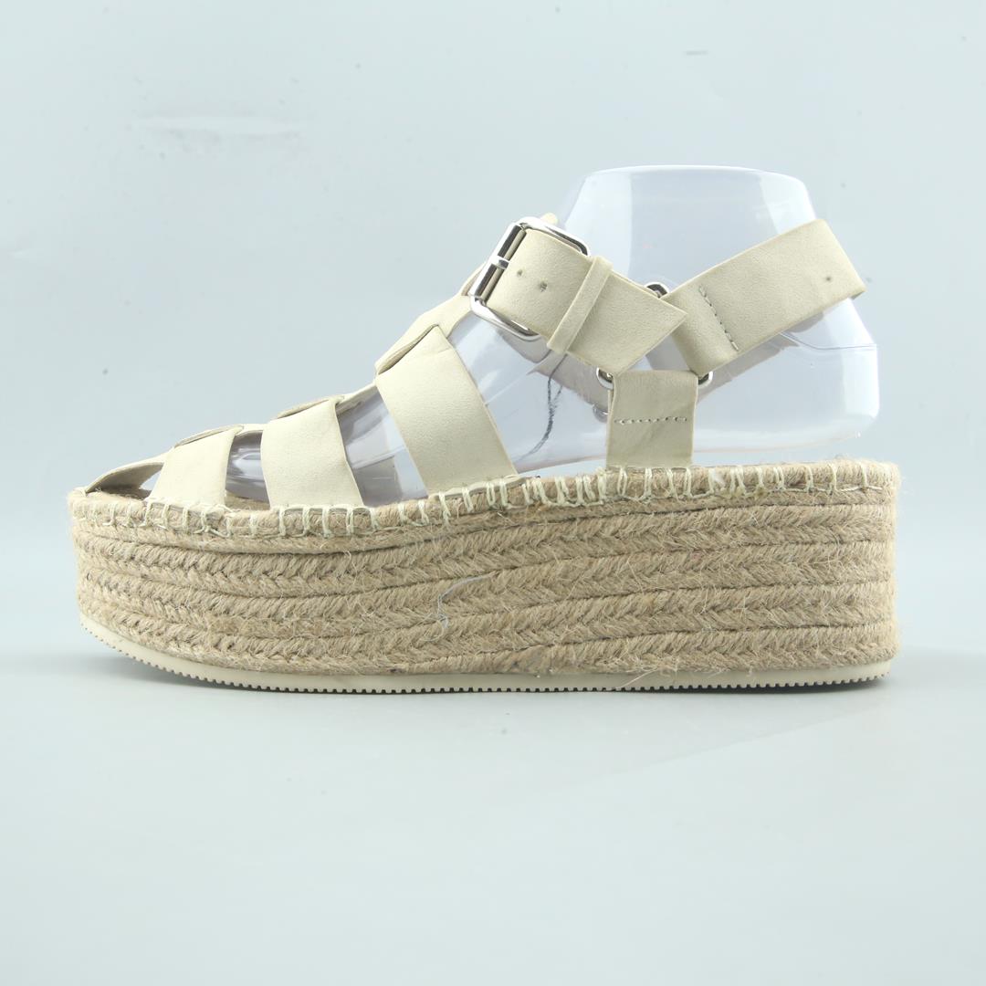 PULL & BEAR COLLECTION