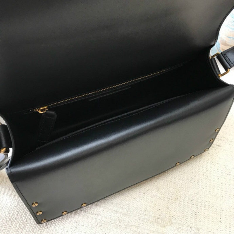 Amelia - YSL Bag - 3710