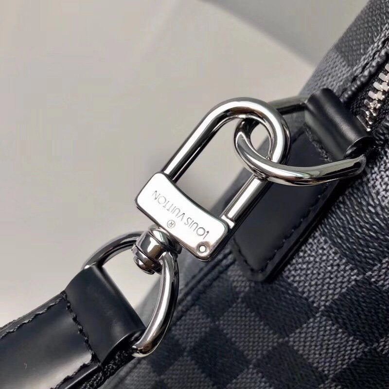 Fan Fashion Lu-Vi bags - 17781