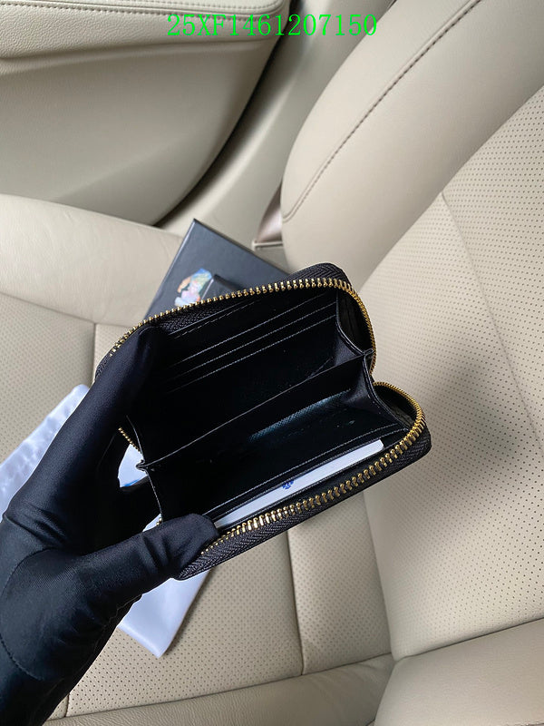 Amelia - PD Wallet - 078