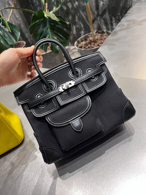 Amelia - HMS Bags - 1549