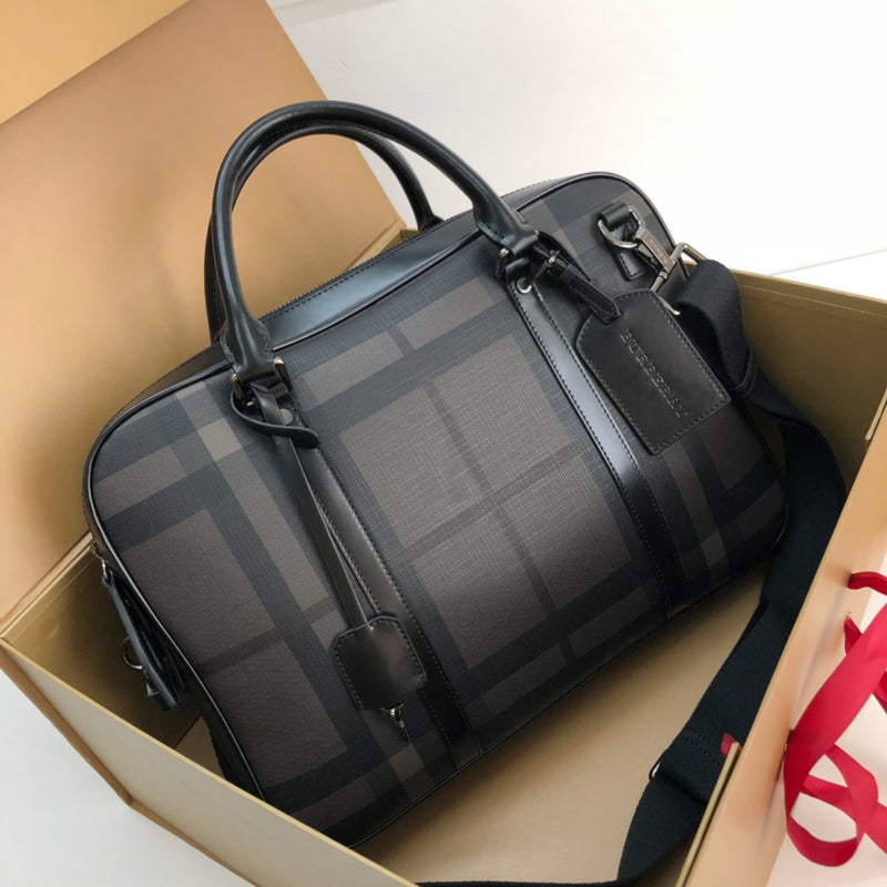 Burberry Bags - Bagsattire   569
