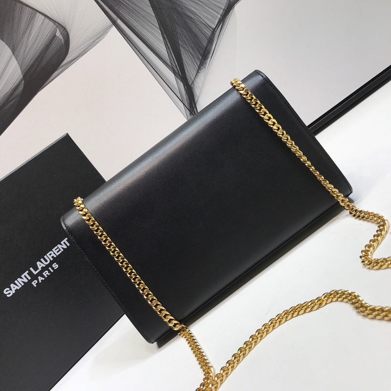 Amelia - YSL Bag - 1960