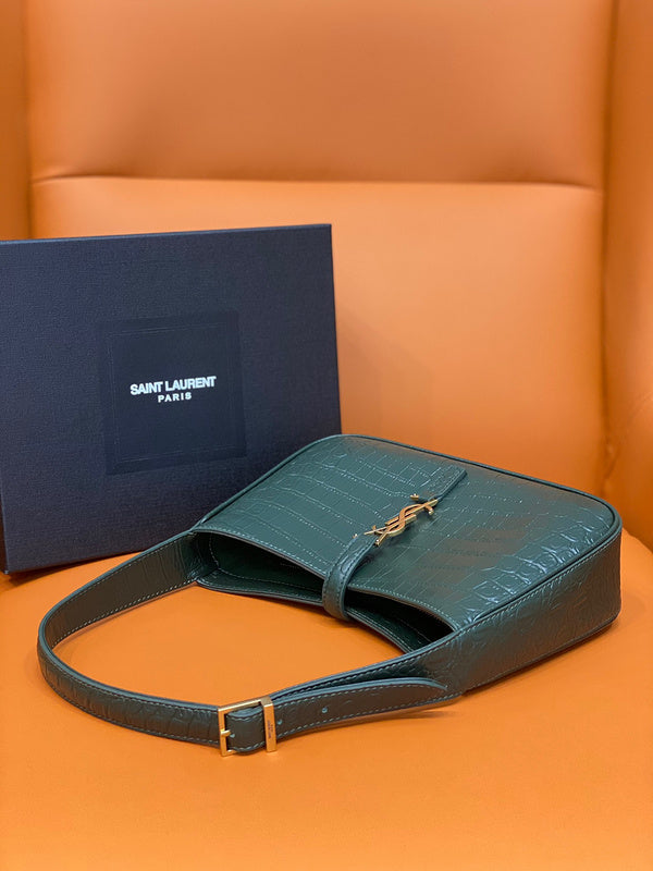 Amelia - YSL Bag - 2001