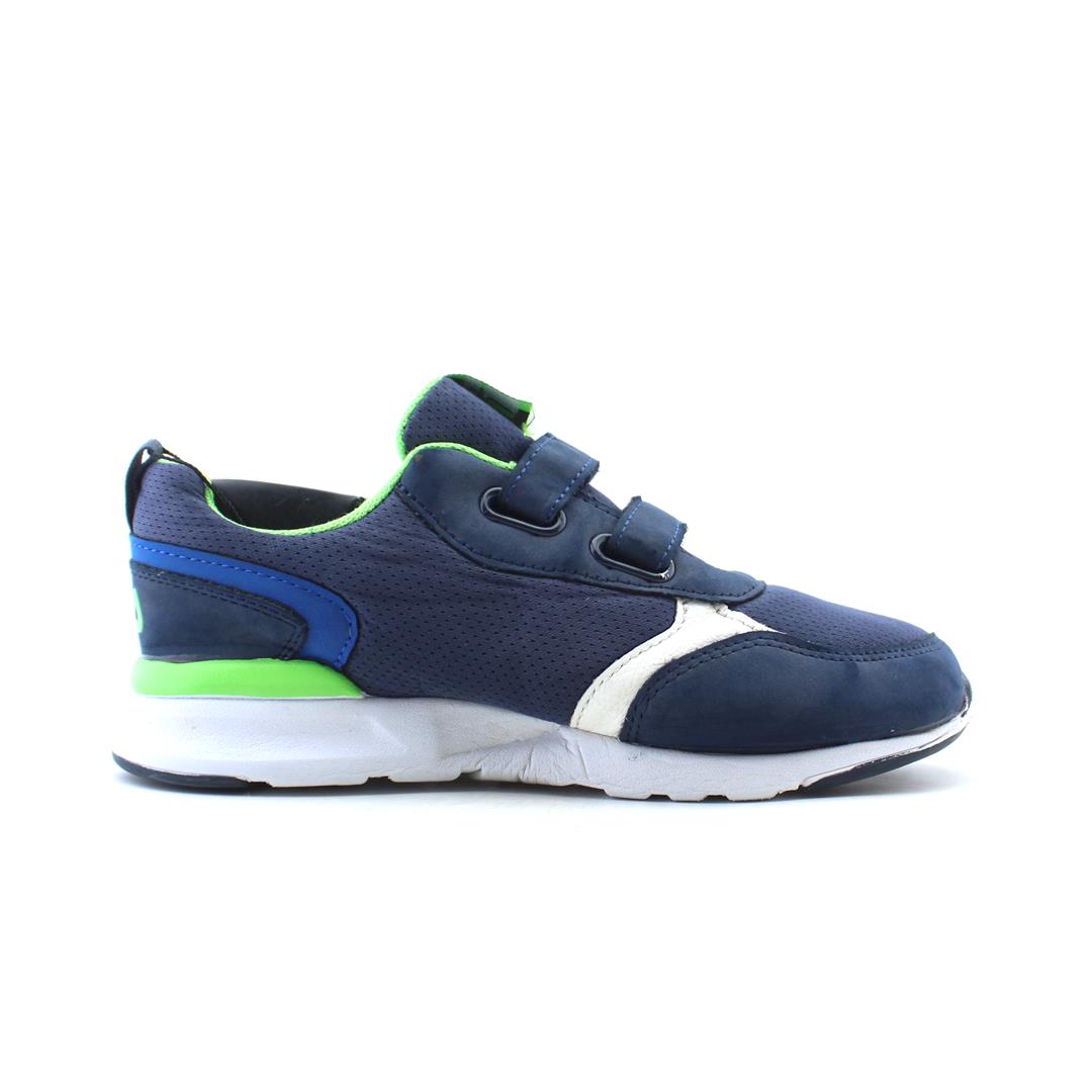 FILA .