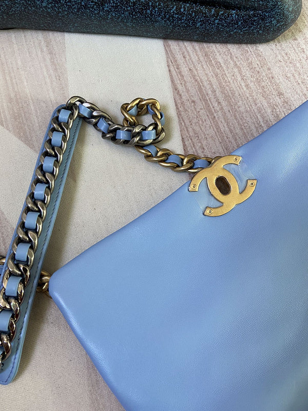 Wellow Bags - Chanel - Bags  - 562