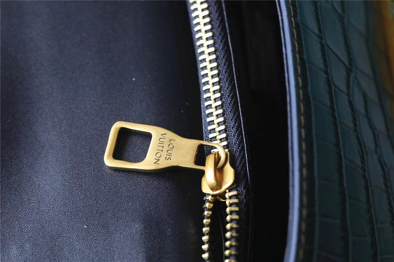 Fan Fashion Lu-Vi bags - 9963