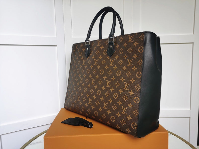 Fan Fashion Lu-Vi bags - 17757